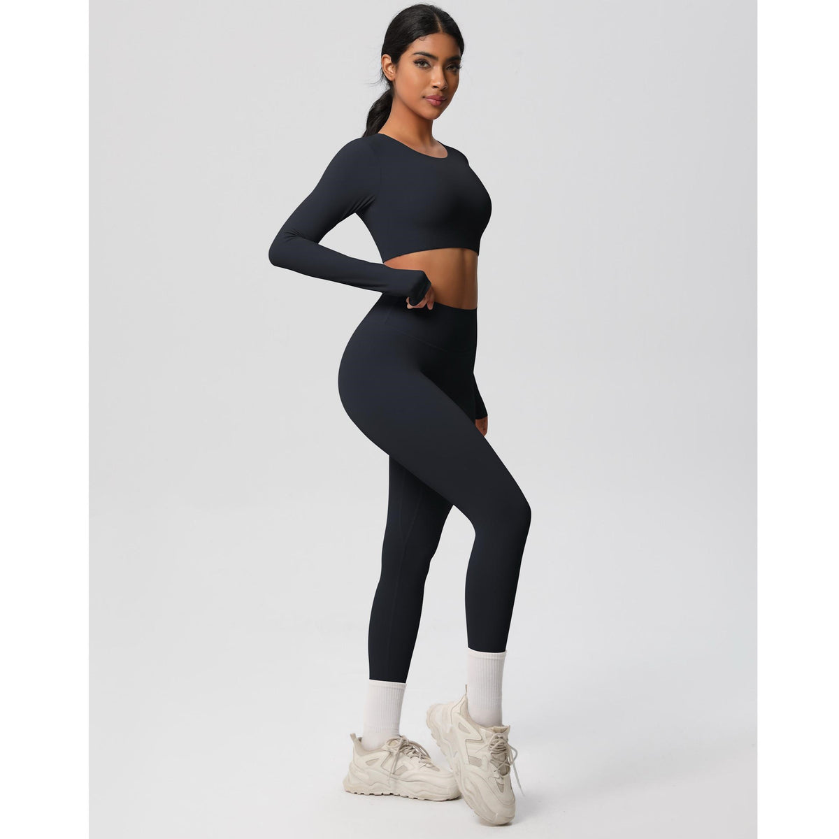 Ayvie Set